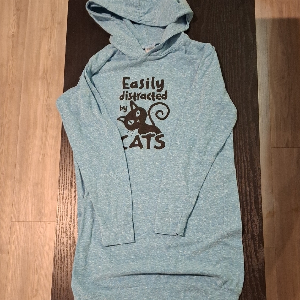 Light Blue Hoodie with Graphic Design for Casual Wear
